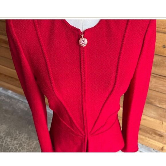 St. John Collection Textured Knit Jacket and Skirt Set.  *note - Picture 5 of 13